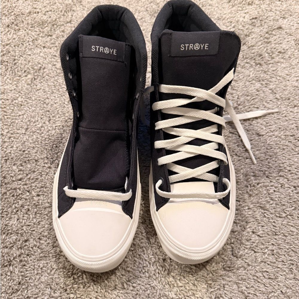 STRAYE Black and White High-Top Sneakers
